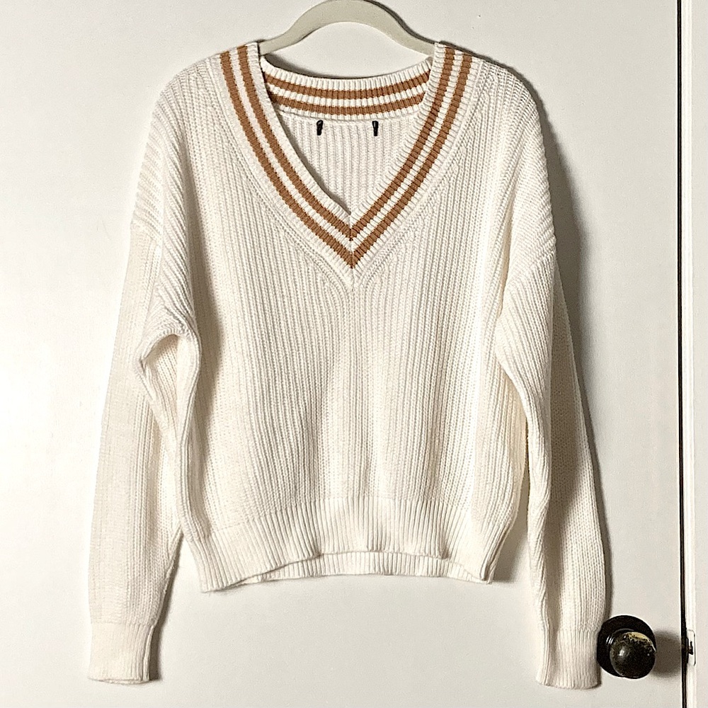 Vintage White Knit Oversized Sweater Size Small